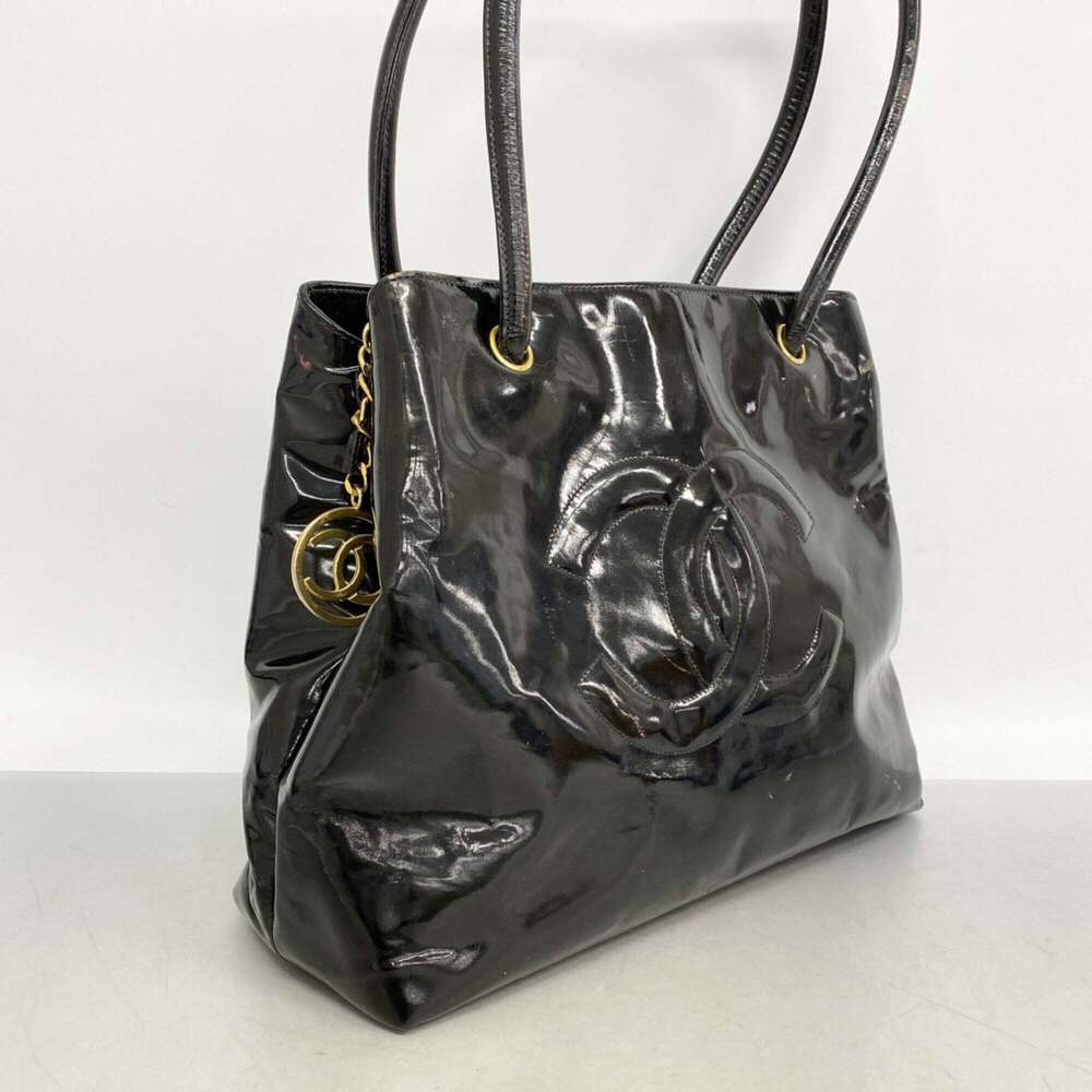 CHANEL Black Leather Shoulder Bag - Picture 2 of 12